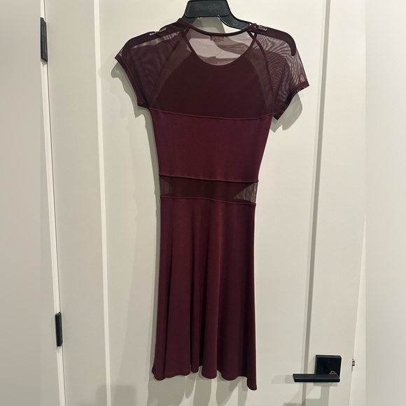 Dynamite burgundy dress. Size XS - Picture 1 of 4
